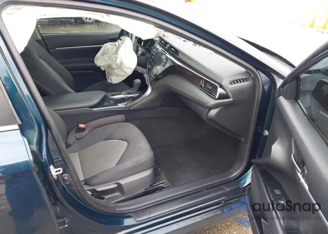 2020 Toyota Camry Le Hybrid from USA, damaged, VIN 4T1E31AK1LU542218